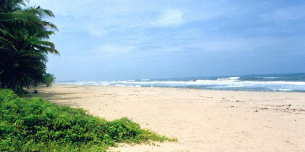 Kolavippaalam beach vadakara